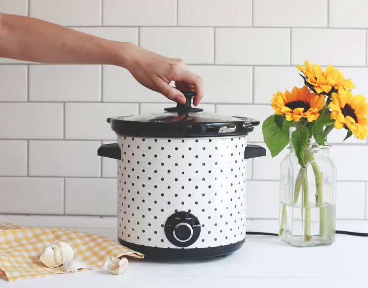 5 Things You Should Do Before You Start Using Your New Slow Cooker